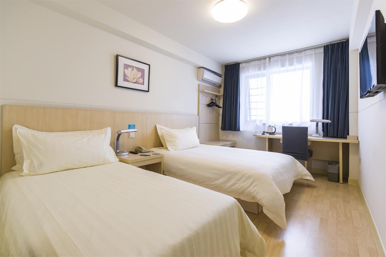 Jinjiang Inn Guangzhou Sanyuanli Avenue Heyi Street Dış mekan fotoğraf