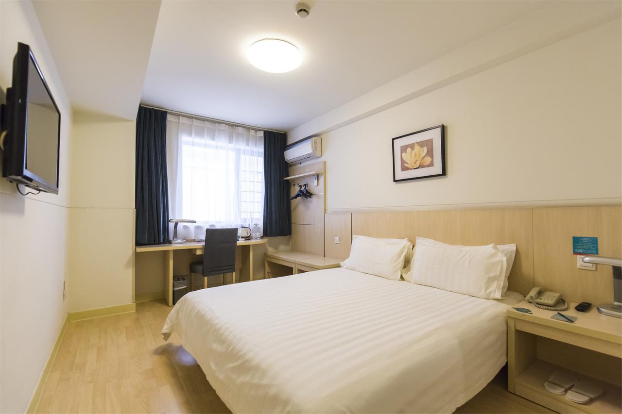 Jinjiang Inn Guangzhou Sanyuanli Avenue Heyi Street Dış mekan fotoğraf
