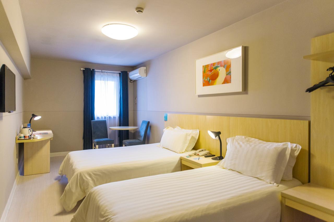 Jinjiang Inn Guangzhou Sanyuanli Avenue Heyi Street Dış mekan fotoğraf
