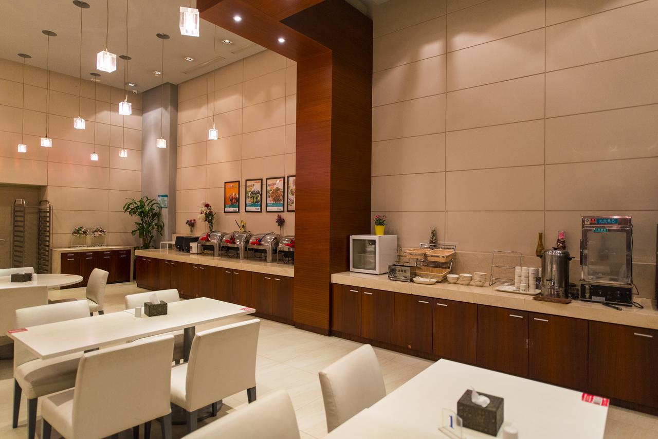 Jinjiang Inn Guangzhou Sanyuanli Avenue Heyi Street Dış mekan fotoğraf