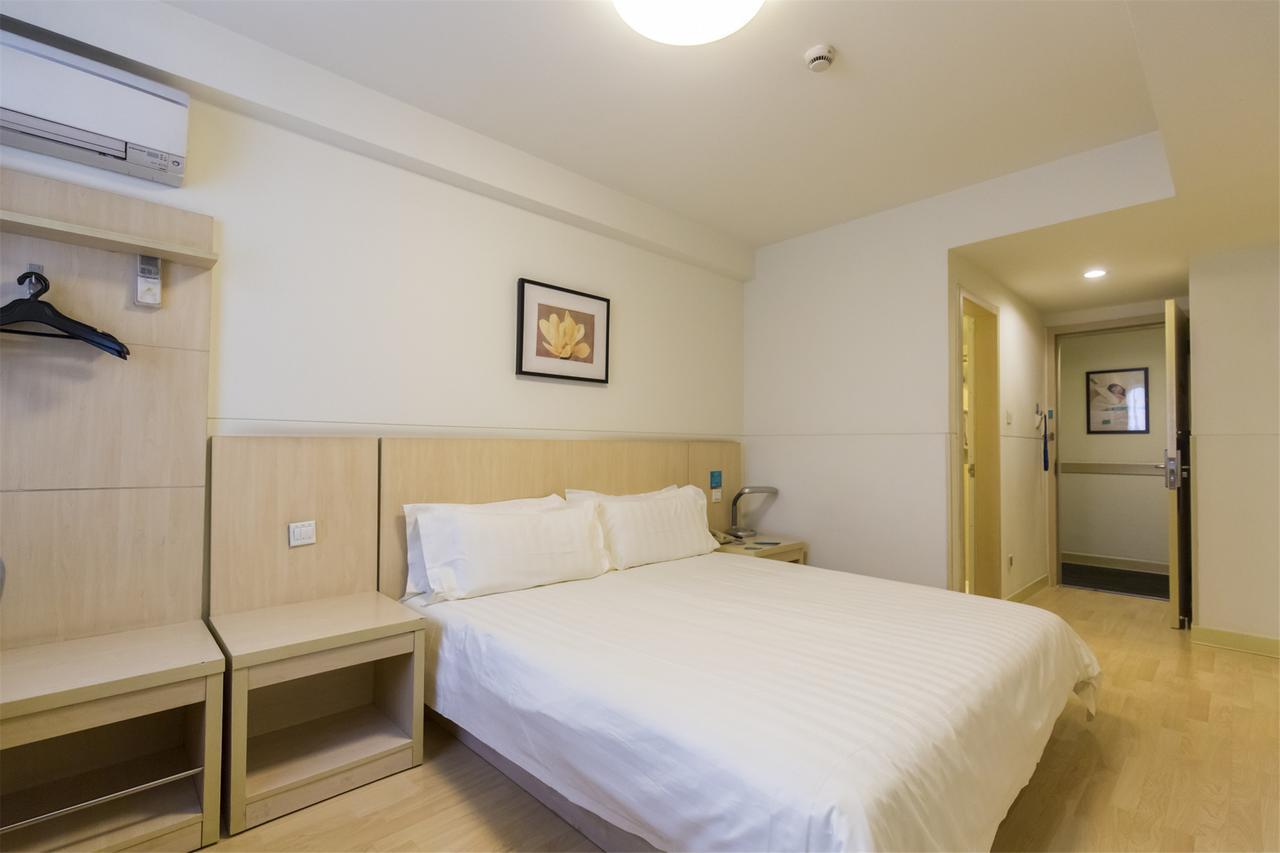 Jinjiang Inn Guangzhou Sanyuanli Avenue Heyi Street Dış mekan fotoğraf